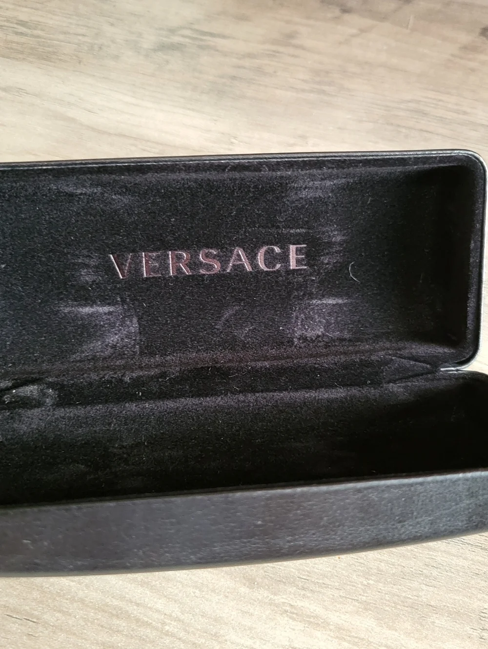 VERSACE HARD EYEGLASS CASE